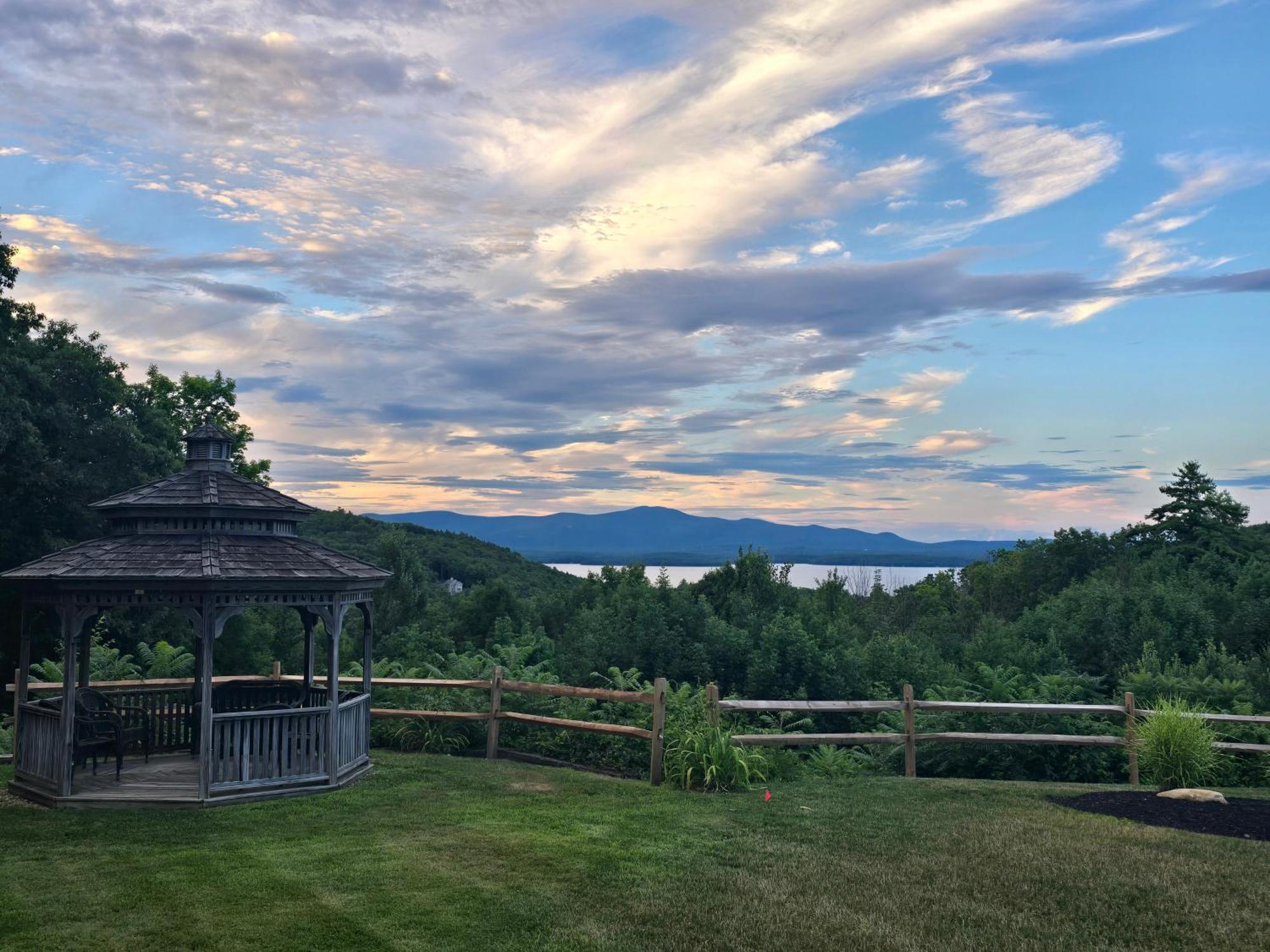 Gunstock Inn & Suites Gilford Zewnętrze zdjęcie